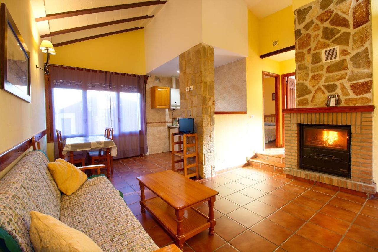 Aventura & Relax Cabanas Pena La Higuera Вільяльба-де-ла-Сьєрра Екстер'єр фото