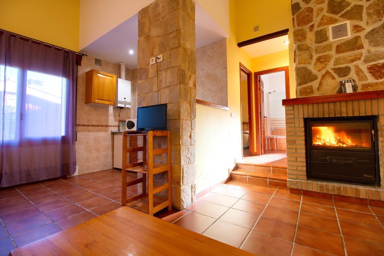 Aventura & Relax Cabanas Pena La Higuera Вільяльба-де-ла-Сьєрра Екстер'єр фото